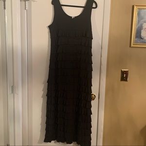 Lulu B ruffled maxi dress